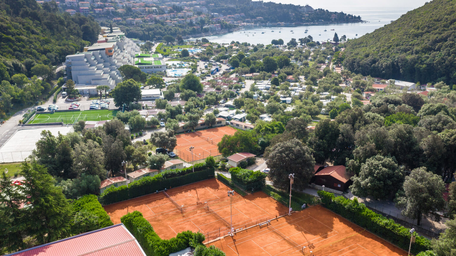 Hannes Zischka Sportreisen; Tennistraining, Kroatien, Tennis; MEER TENNIS in Rabac