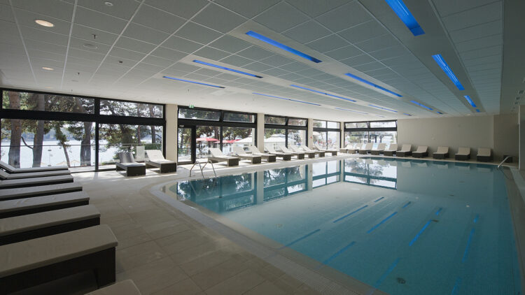 Hannes Zischka Sportreisen; Tennistraining, Tenniscamp, Kroatien, Tennis; MEER TENNIS im Hotel Parentium