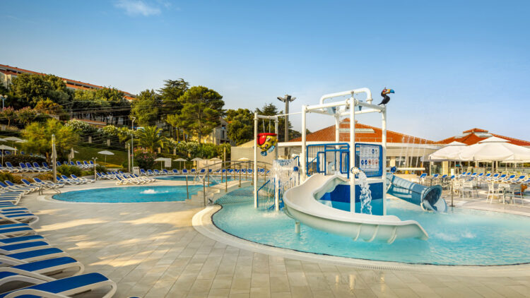 Hannes Zischka Sportreisen; Tennistraining, Tenniscamp, Kroatien, Tennis; MEER TENNIS im Resort Belvedere