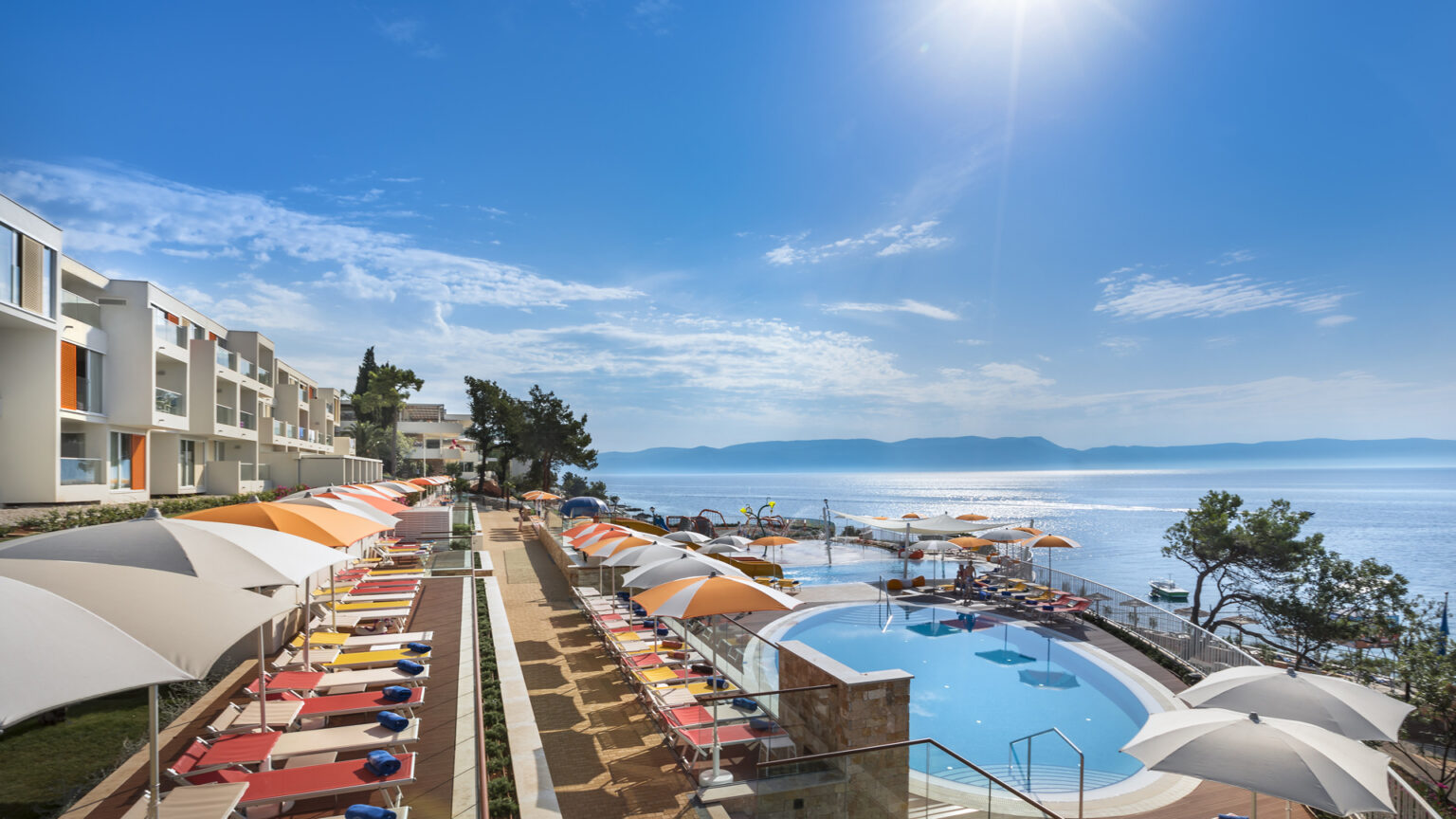 Hannes Zischka Sportreisen; Tennistraining, Tenniscamp, Kroatien, Tennis; MEER TENNIS im Valamar Girandella Resort